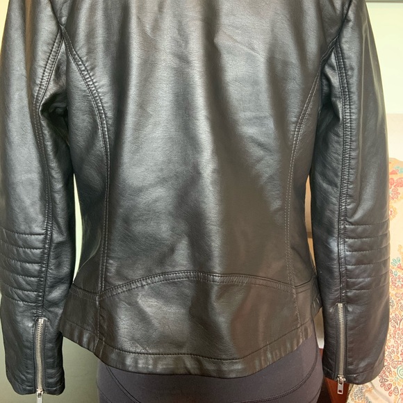 Cupcakes and Cashmere Faux Leather Moro Jacket - Picture 6 of 9